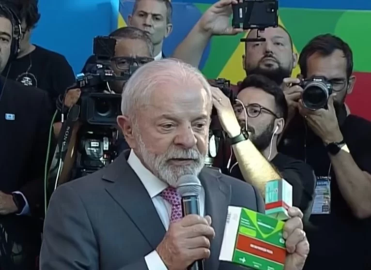 em-valinhos,-lula-diz-que-remedios-do-sus-‘sao-nossos-misseis’