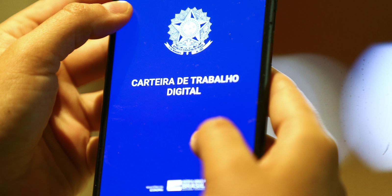 desemprego-fica-em-5,4%-no-trimestre-encerrado-em-janeiro-de-2026