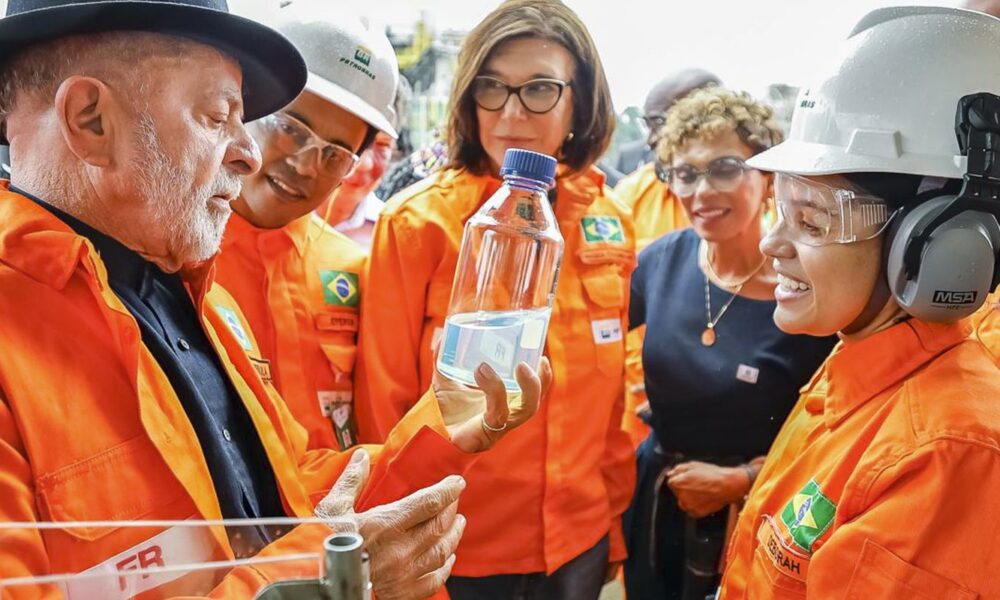 lula-defende-criacao-de-reserva-estrategica-de-combustiveis