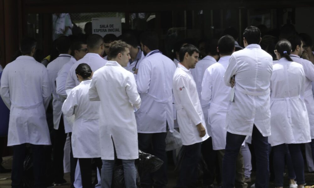 concurso-para-area-medica-de-hospitais-universitarios-sera-no-domingo