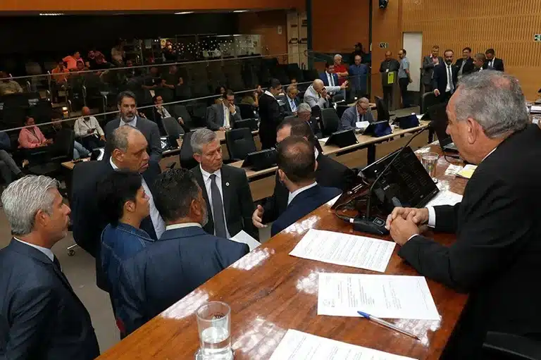 camara-vota-projeto-que-reserva-vagas-para-pessoas-com-deficiencia-em-cursos-de-qualificacao