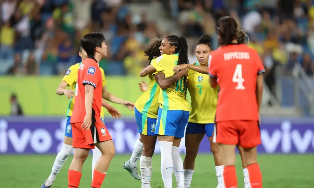 campineira-kerolin-brilha,-e-brasil-goleia-coreia-do-sul-pelo-fifa-series