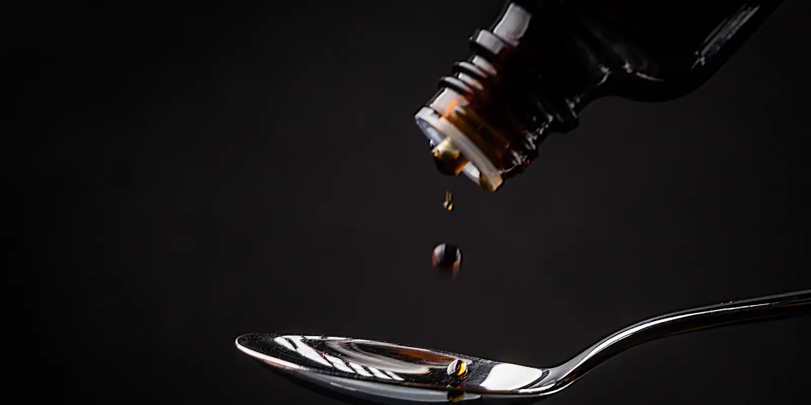 anvisa-suspende-venda-de-xaropes-com-clobutinol