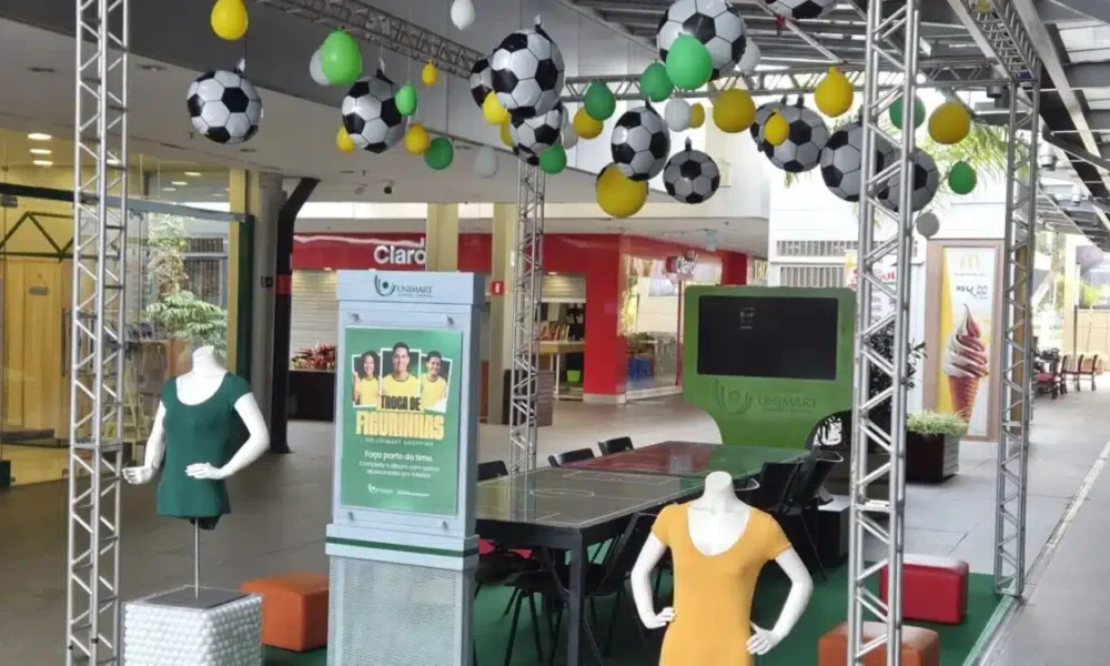 shopping-cria-espaco-gratuito-com-atracoes-tematicas-para-troca-de-figurinhas-da-copa-do-mundo