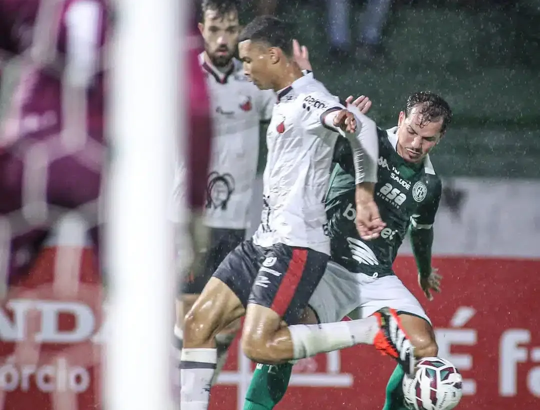 guarani-perde-para-o-ituano-e-desperdica-chance-de-assumir-lideranca-da-serie-c