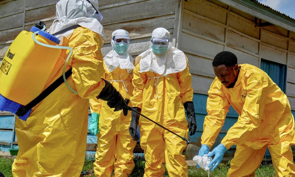 secretaria-da-saude-de-sp-reforca-vigilancia-sobre-ebola-no-estado