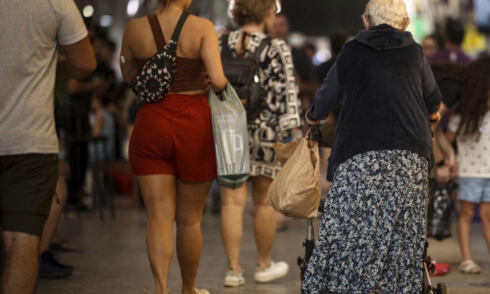 defeitos-em-calcadas-fazem-42%-dos-idosos-terem-medo-de-cair