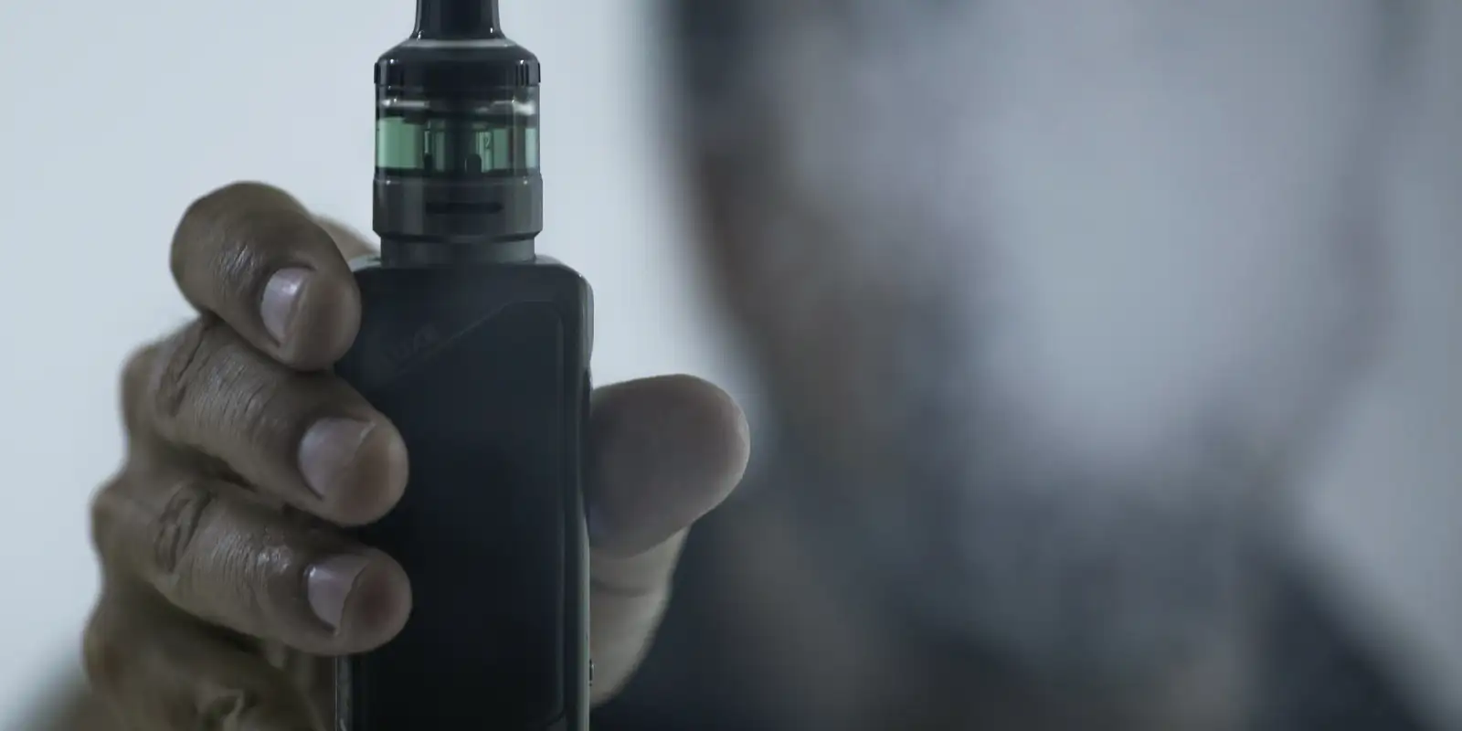 dia-mundial-sem-tabaco:-novas-tecnologias-camuflam-vapes-e-sao-desafio
