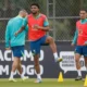 wesley-esta-fora-da-selecao-brasileira-apos-lesao;-veja-quem-foi-convocado-por-ancelotti