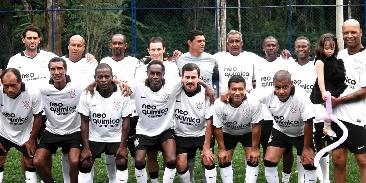 campinas-tera-jogo-beneficente-com-ex-craques-do-corinthians;-veja-quando-e-local