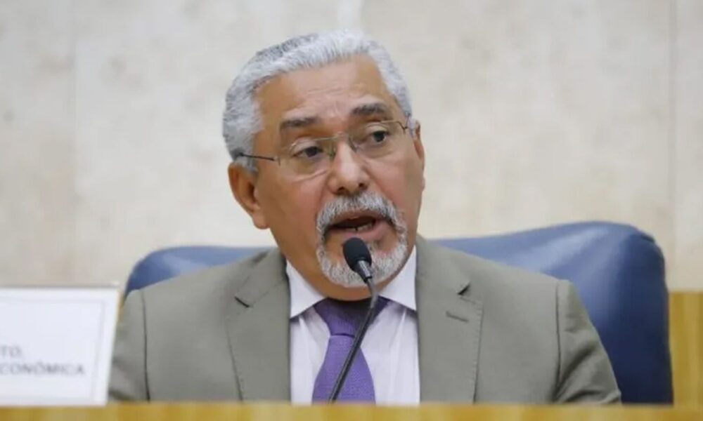 vereador-de-sp-senival-moura-pede-afastamento-do-pt