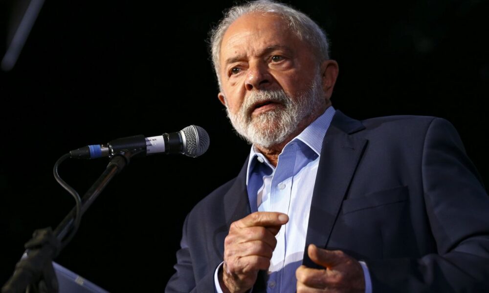 lula-entra-para-a-historia-da-redemocratizacao-com-3o-mandato