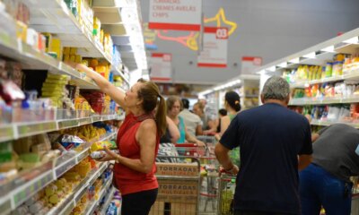 cesta-basica-fica-mais-cara-em-17-capitais-brasileiras-em-junho