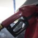 com-nova-alta-mundial-do-petroleo,-governo-mantem-desconto-na-gasolina