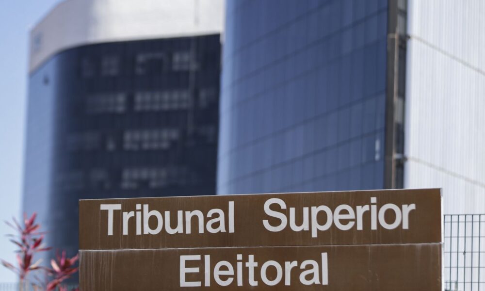 tse-atualiza-aplicativo-e-titulo-e-libera-novas-funcionalidades
