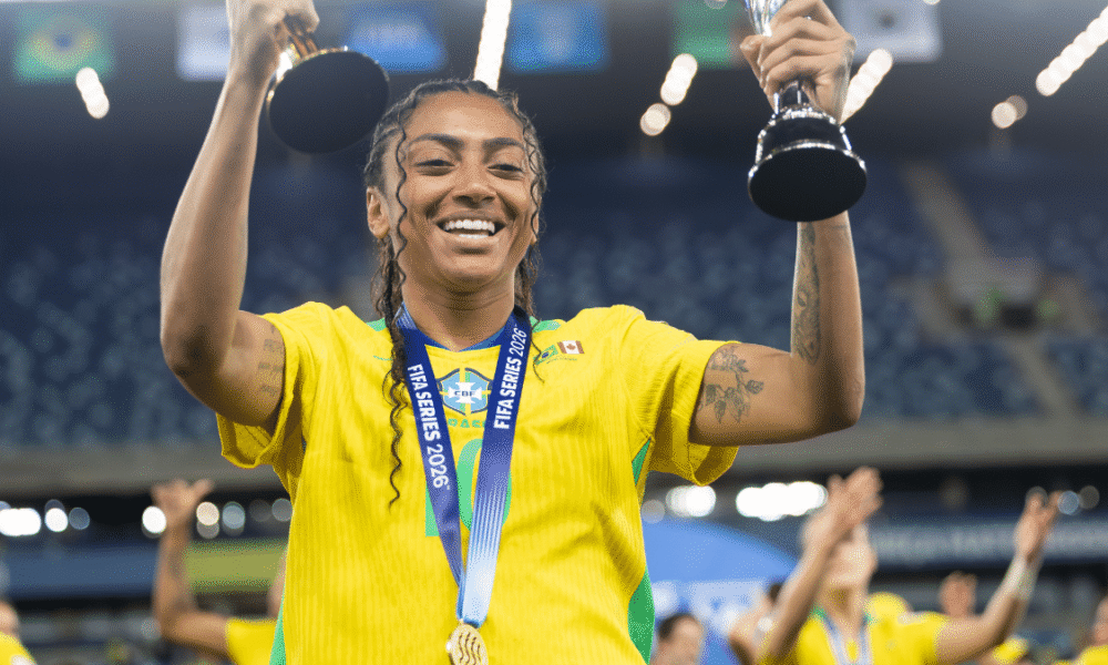 de-valinhos-para-a-historia:-atacante-da-selecao-brasileira-e-a-jogadora-mais-cara-do-pais