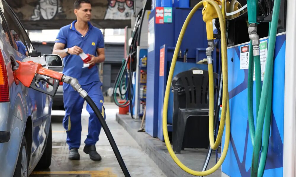 subsidio-de-r$-0,44-por-litro-da-gasolina-e-prorrogado-por-30-dias