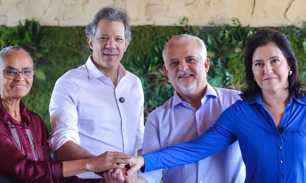 pt-lanca-haddad-ao-governo-de-sp-em-convencao-em-campinas-com-presenca-de-lula