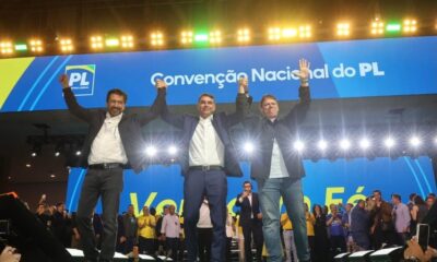 pl-oficializa-candidatura-de-flavio-bolsonaro-a-presidencia-em-convencao-nacional