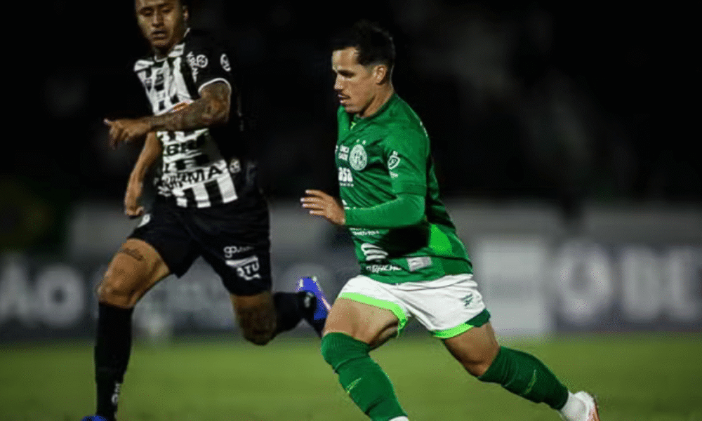 guarani-vence-inter-de-limeira-no-brinco,-assume-vice-lideranca-e-encosta-na-ponta-da-serie-c