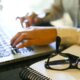 mulheres-sao-maioria-no-setor-de-seguros,-mas-minoria-na-lideranca