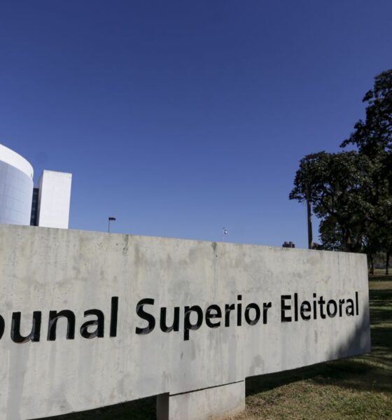 tse-cria-conselho-para-monitorar-desinformacao-e-ia-nas-eleicoes