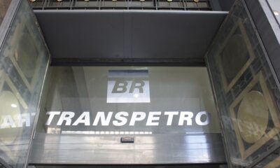 transpetro-abre-concurso-publico-com-salario-inicial-de-ate-r$-15-mil