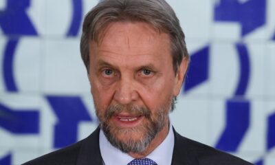 apos-avc-isquemico,-lider-do-pt-na-camara-continua-internado