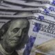 dolar-cai-para-r$-5,17-apos-anuncio-de-recompra-de-titulos-nos-eua