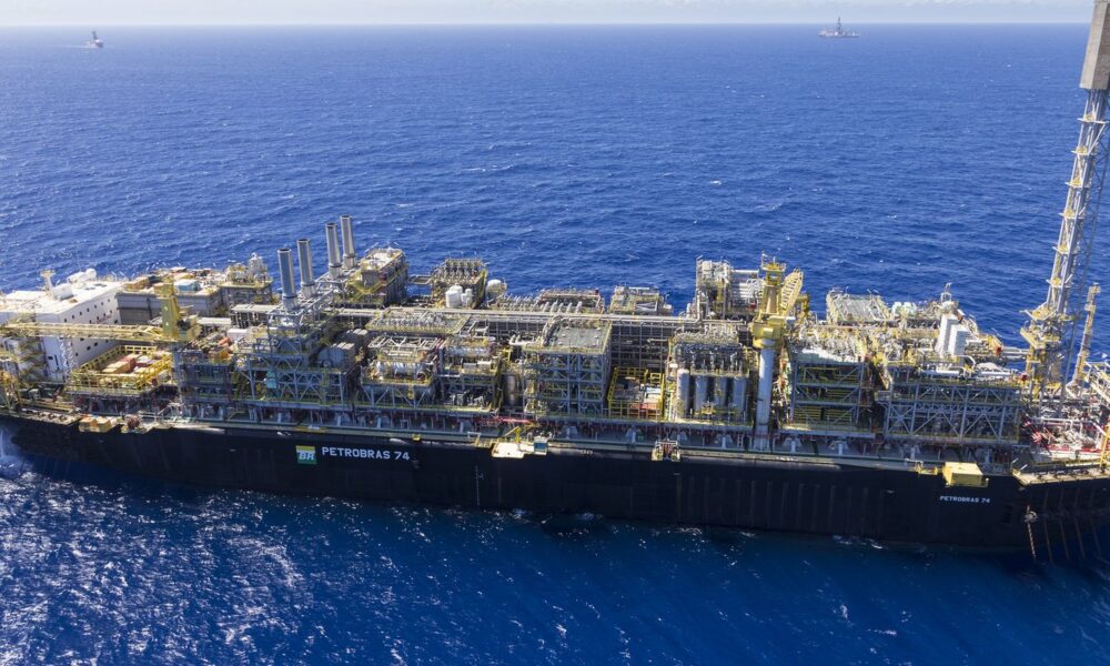 campo-de-buzios,-da-petrobras,-bate-recordes-de-exportacao-de-gas