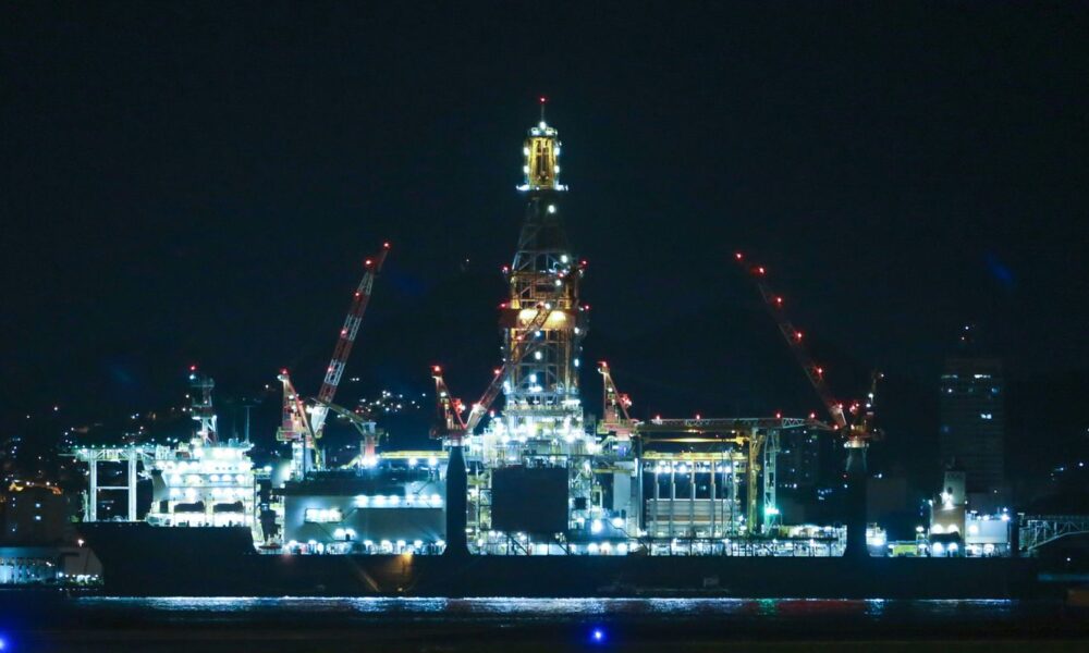 apesar-de-liminar,-camex-prorroga-imposto-sobre-exportacao-de-petroleo