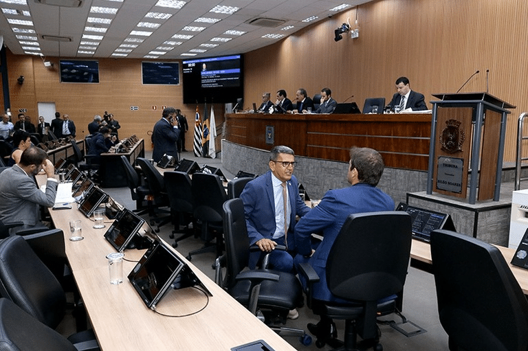 vereadores-de-campinas-aprovam-politicas-de-prevencao-ao-avc-e-limpeza-digital