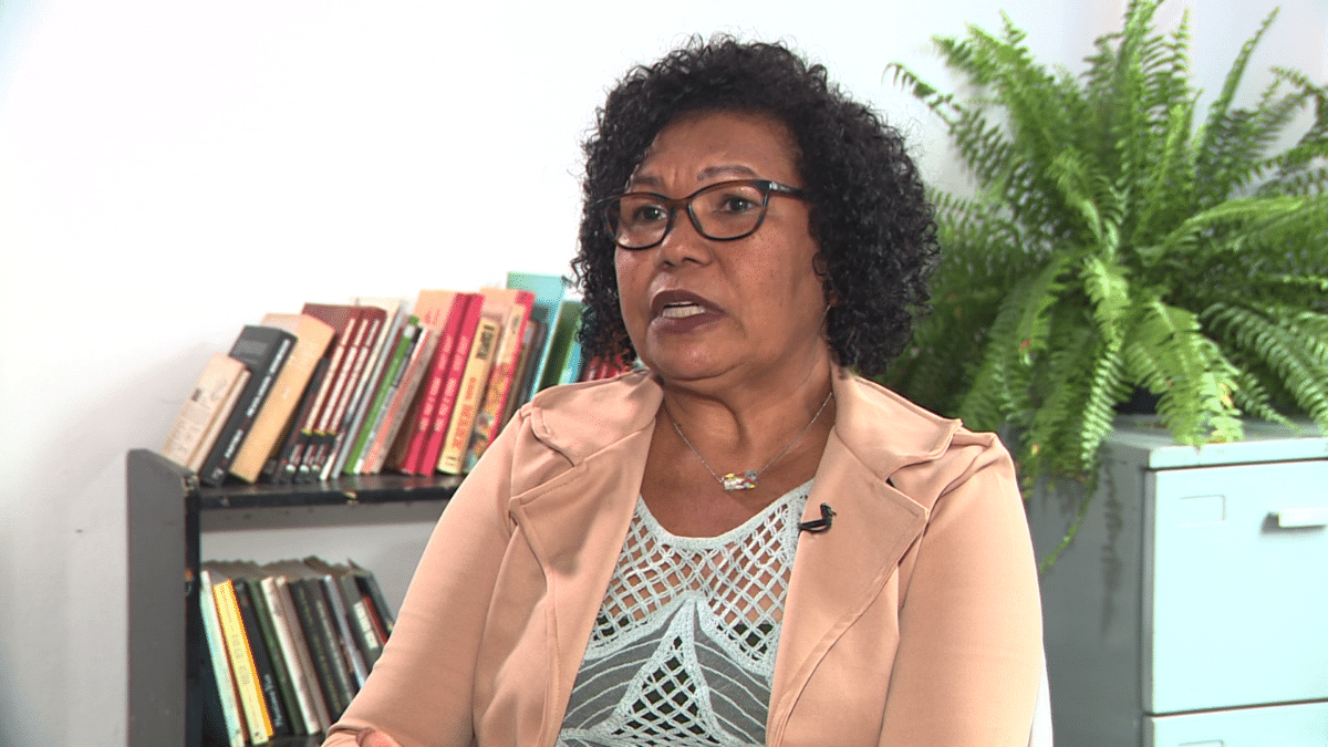 vera-lucia,-candidata-ao-governo-de-sp-defende-estatizacao-do-sus-e-da-educacao