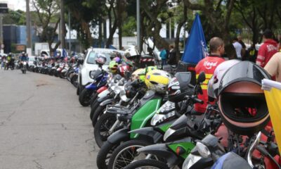 apenas-1-em-cada-5-motociclistas-de-app-tem-cobertura-previdenciaria
