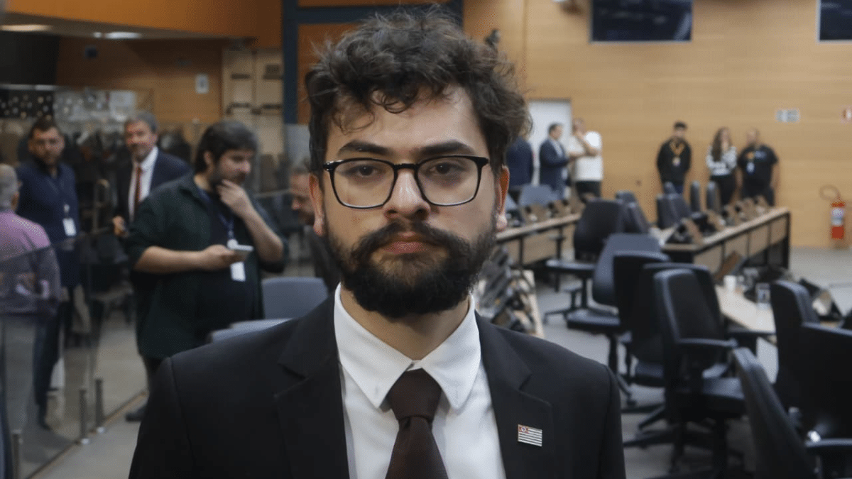 veja-como-votou-cada-vereador-na-cassacao-de-vini-oliveira-em-campinas