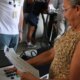 tre-rj-distribui-mais-de-1-milhao-de-colas-eleitorais-para-dia-do-voto