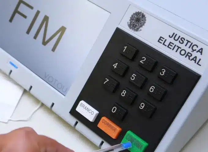 quem-e-obrigado-a-votar-nas-eleicoes-2026?-veja-as-regras