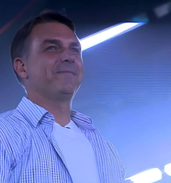 flavio-bolsonaro-participa-do-rodeio-de-jaguariuna-ao-lado-de-tarcisio-de-freitas
