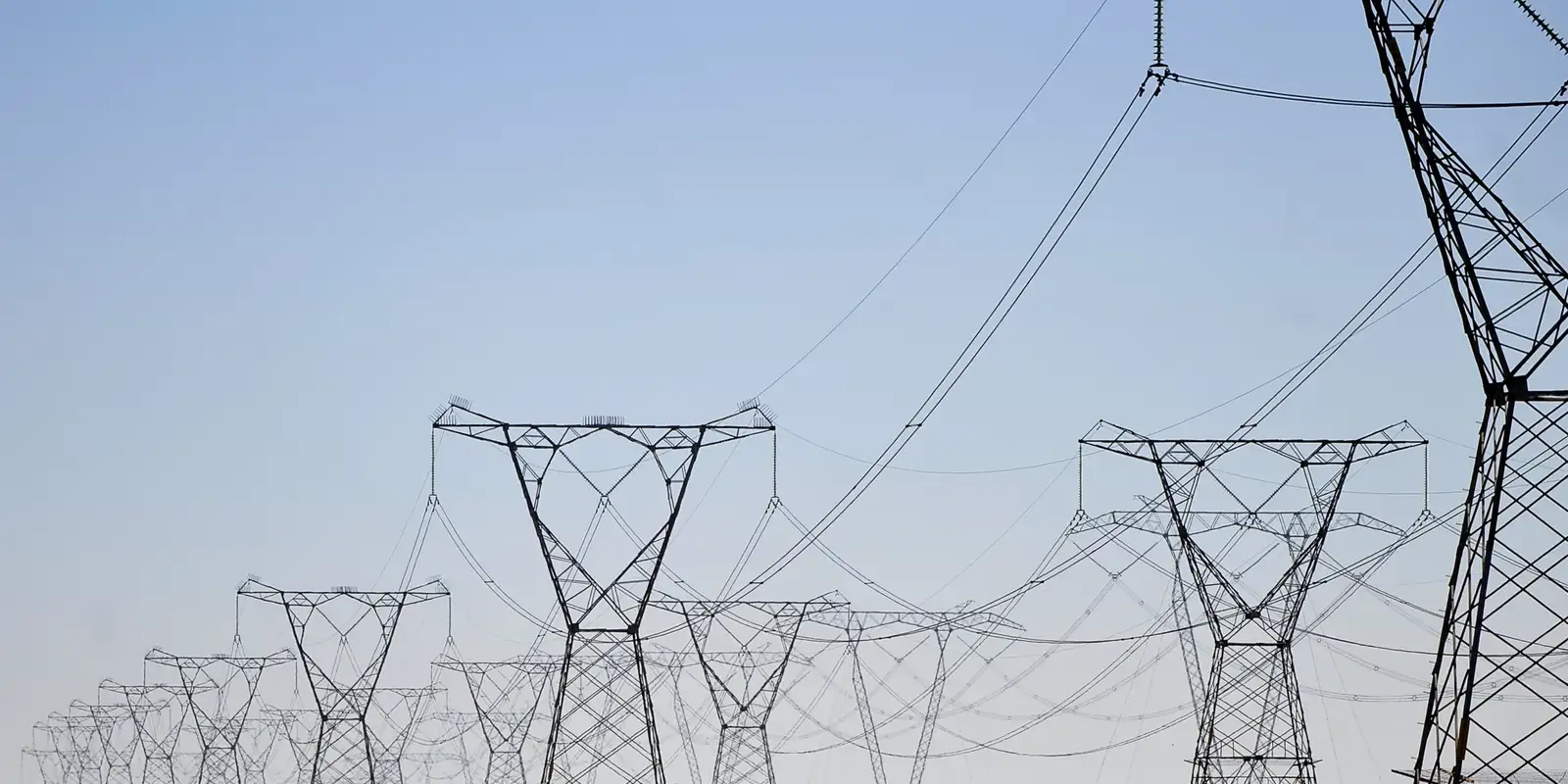 distribuidoras-se-preparam-para-garantir-energia-no-dia-da-eleicao