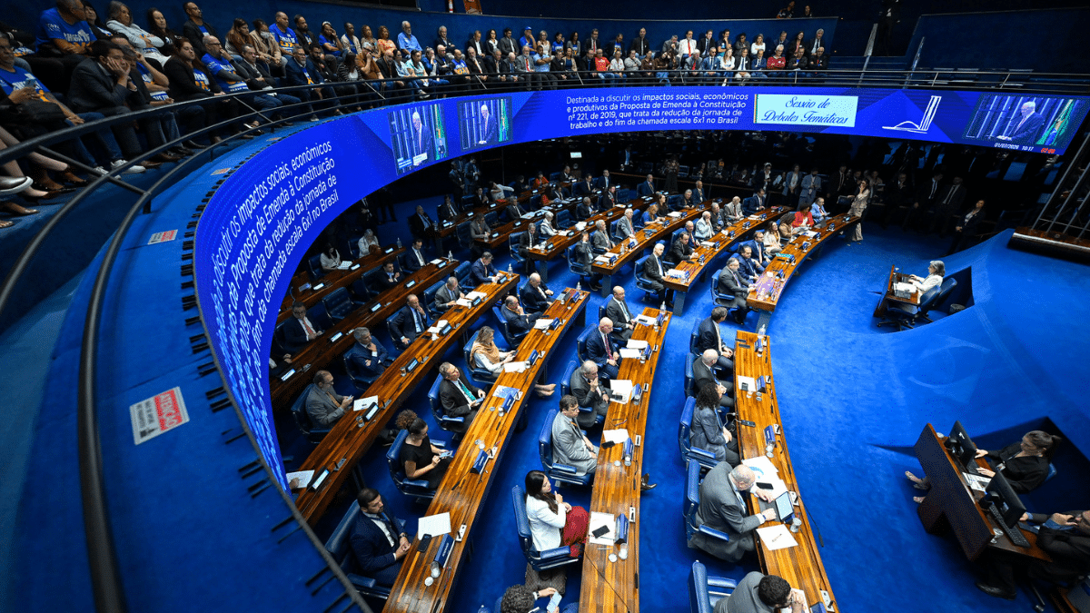 senado-comeca-a-discutir-fim-da-escala-6×1-na-terca-feira