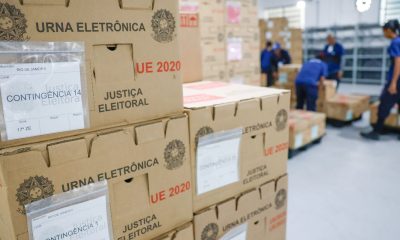 tribunais-distribuem-urnas-e-preparam-secoes-para-eleicao