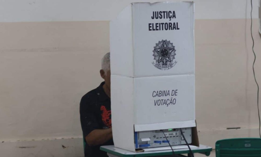 aos-70+,-eles-poderiam-ficar-em-casa,-mas-escolheram-votar-em-campinas