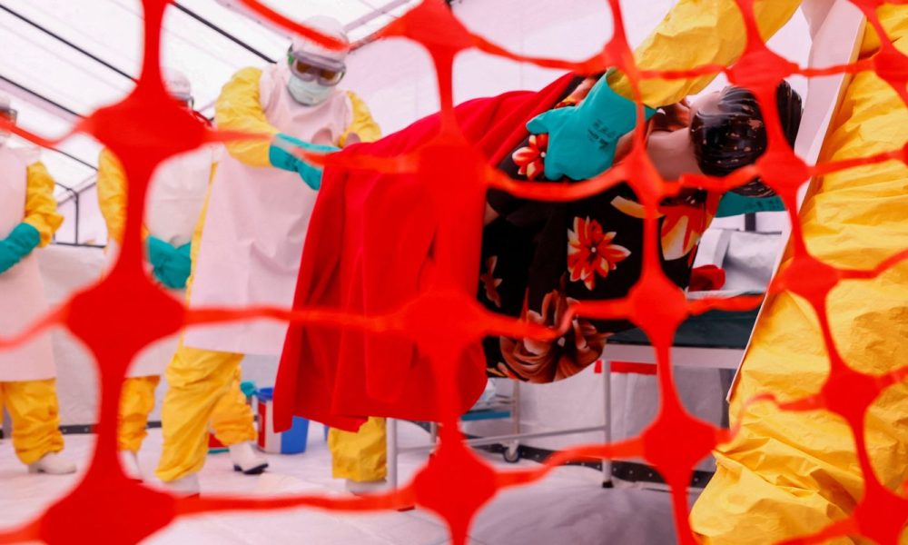 quenia-confirma-primeiro-caso-de-ebola;-homem-morreu-apos-tratamento
