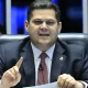 alcolumbre-anuncia-sessoes-para-discutir-e-votar-fim-da-escala-6×1