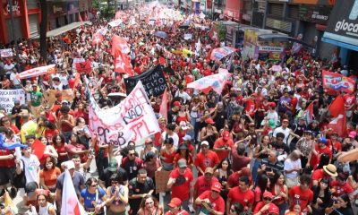 apoiadores-de-lula-fazem-ato-no-centro-de-campinas