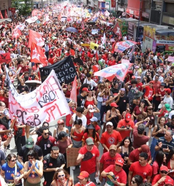 apoiadores-de-lula-fazem-ato-no-centro-de-campinas