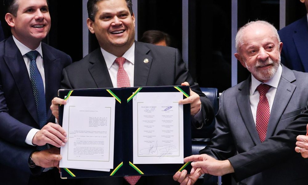 descanso-de-trabalhador-nao-quebra-empresas,-diz-lula-apos-fim-da-6×1