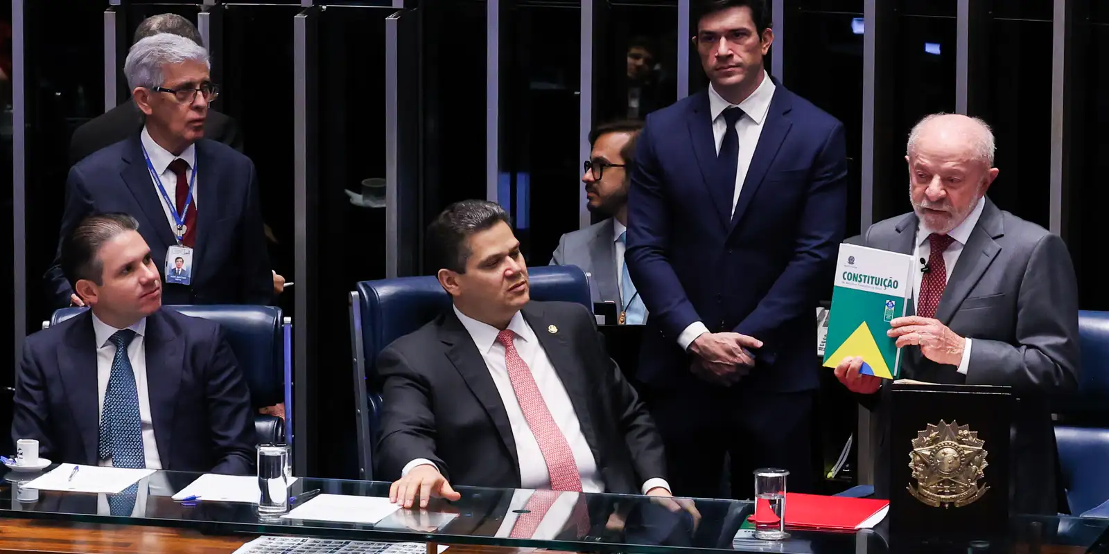 congresso-promulga-emenda-de-aposentadoria-especial-de-agente-de-saude