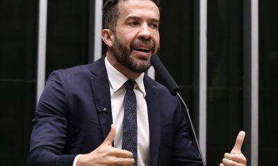 deputado-andre-janones-e-internado-com-arritmia-em-sao-paulo