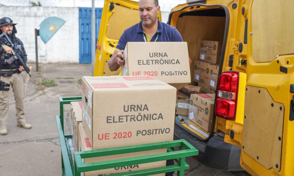 forcas-armadas-mobilizam-25-mil-militares-para-o-segundo-turno